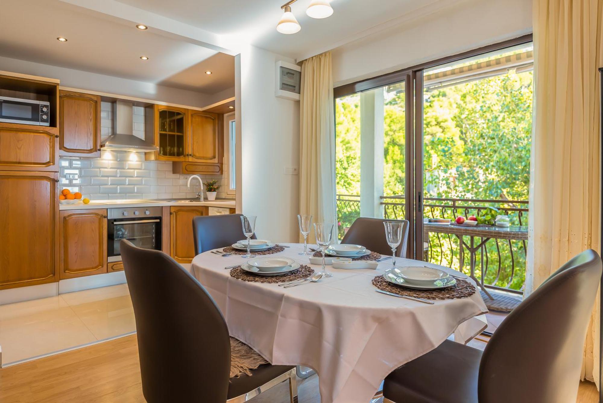 Apartmani Lovrenco Крвавица Екстериор снимка