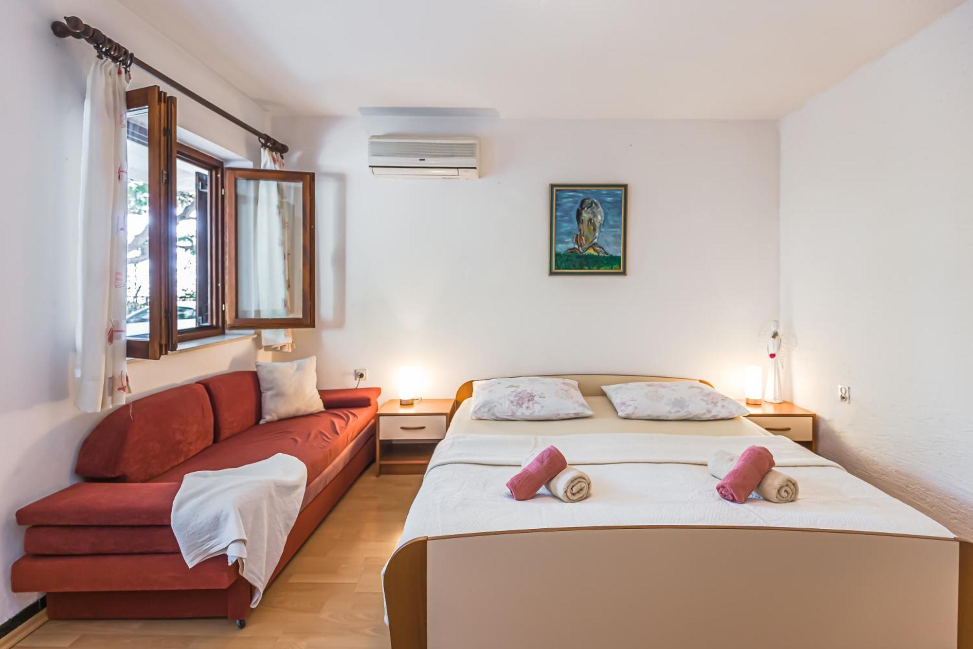Apartmani Lovrenco Крвавица Екстериор снимка