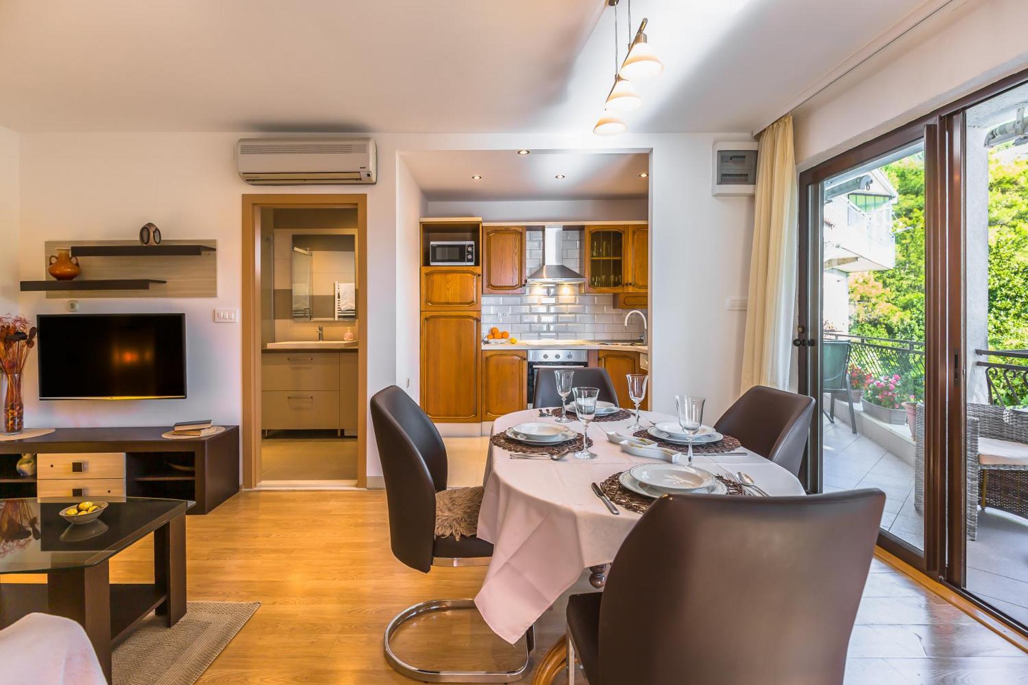 Apartmani Lovrenco Крвавица Екстериор снимка